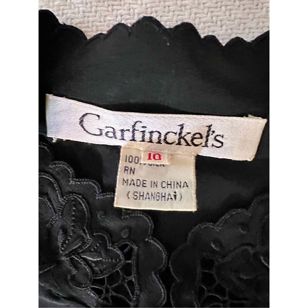 Vtg Garfinckel’s Black Cut Out Decor Frog Closure Blouse sz 10 See Measurements - Picture 9 of 11